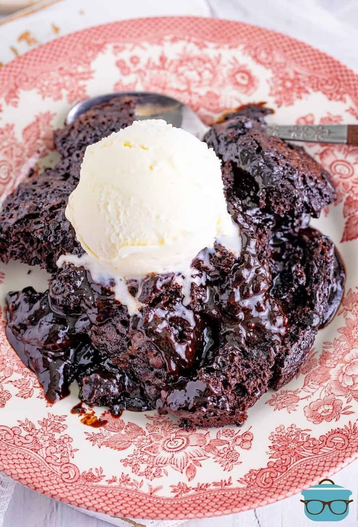 Hot Fudge Chocolate Cake