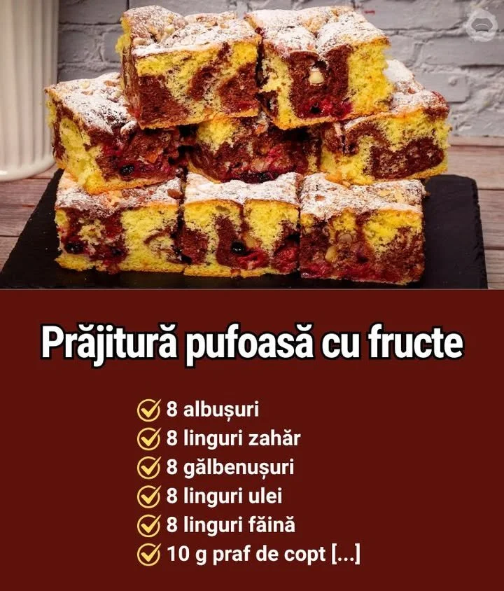 Prăjitură cu fructe pufoasă și aerată, gata de servit
